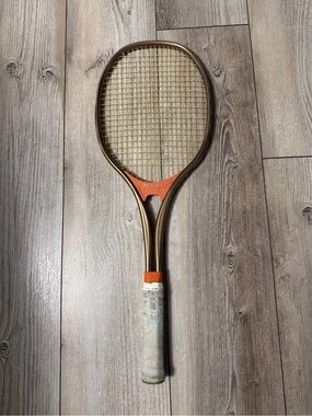 Vintage Yonex R-1 tennis racquet. Good Condition. Japan. Grip is unknown